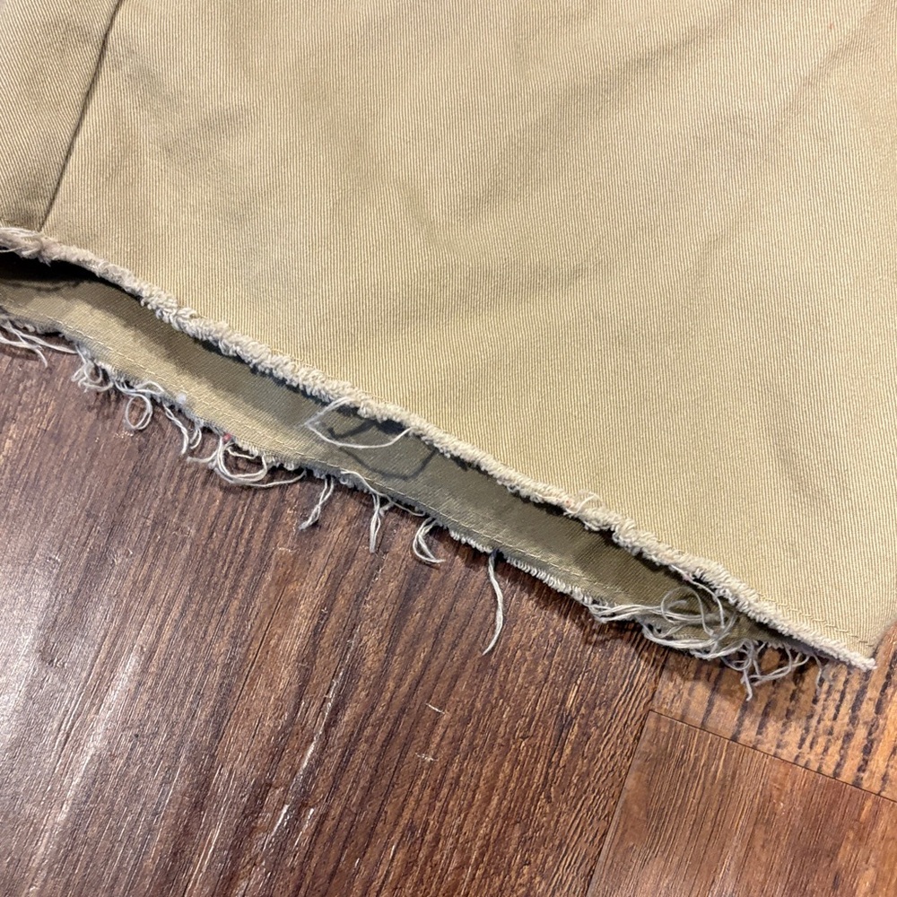 Adidas khaki Men's skate Shorts - Picture 5 of 10